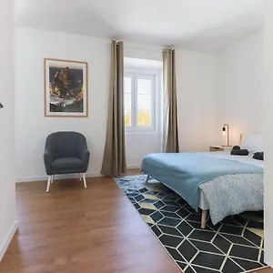  Apartment Flower Lux Ii